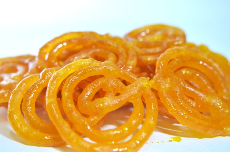 Jalebi   Closeup View of Jalebis scaled 768x509